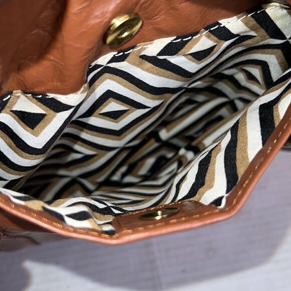 LATICO BROWN LEATHER WOMENS SHOULDER BAG W/DETACHABLE STRAP - Picture 11 of 12